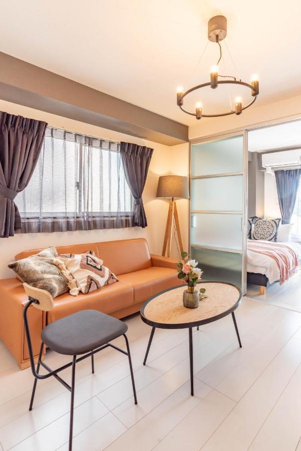 Bijou Bloom Apartment